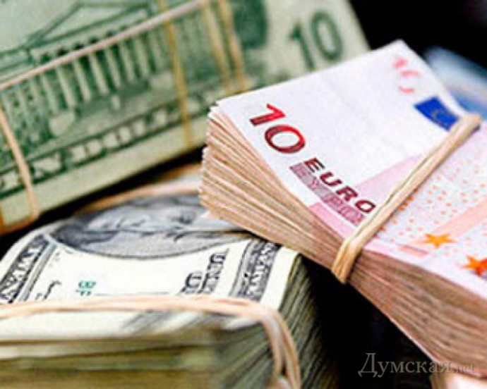 Рада приняла закон "О валюте", который заменит Декрет 1993 года